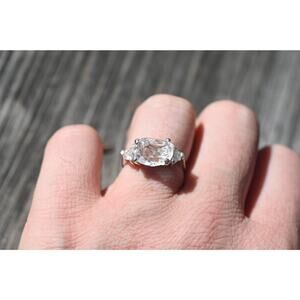 alternative raw diamond engagement rings, raw crystal ring, round or oval cut